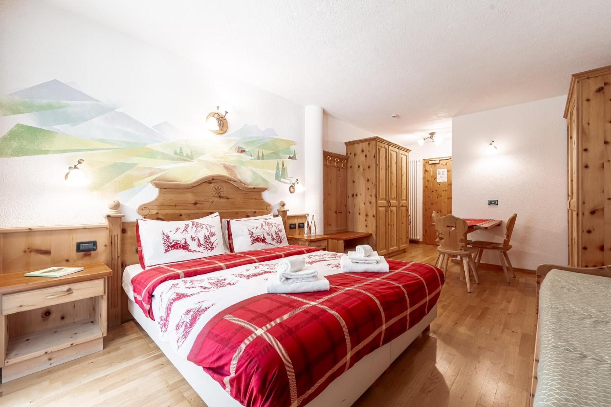 Hotel Villetta Maria Cottage Canazei Exterior photo