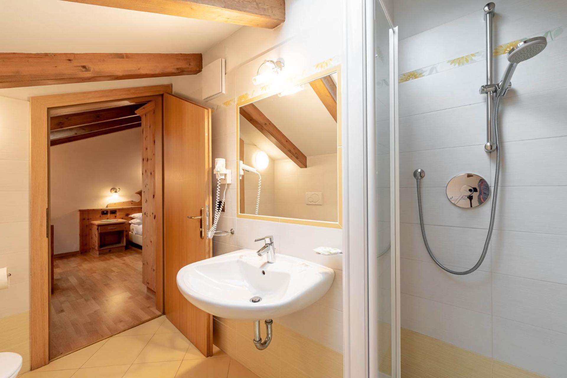 Hotel Villetta Maria Cottage Canazei Exterior photo