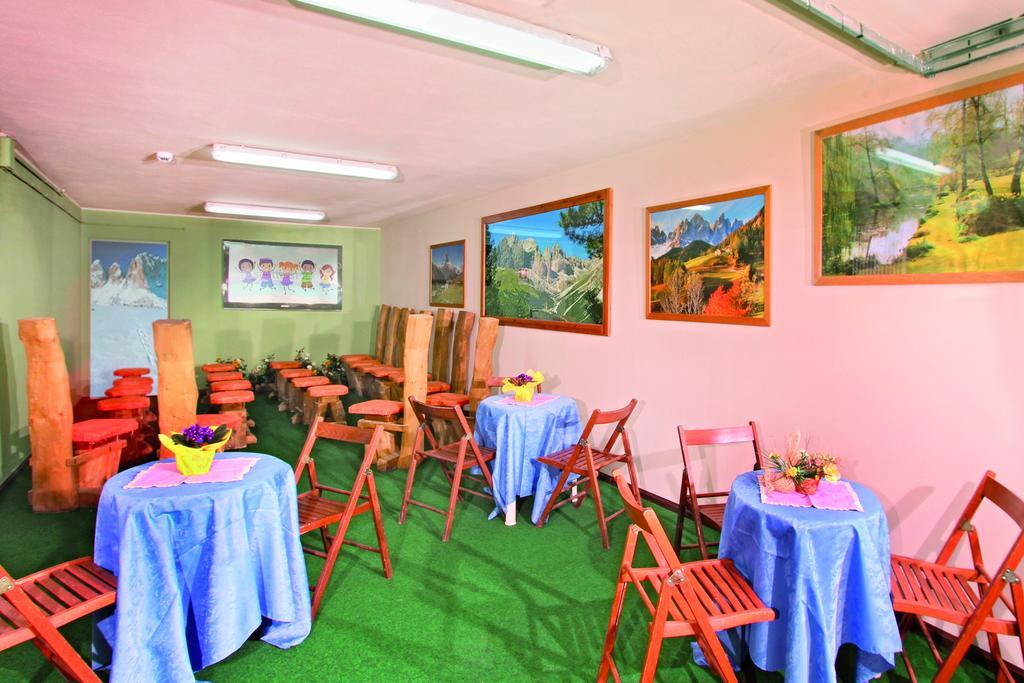 Hotel Villetta Maria Cottage Canazei Exterior photo